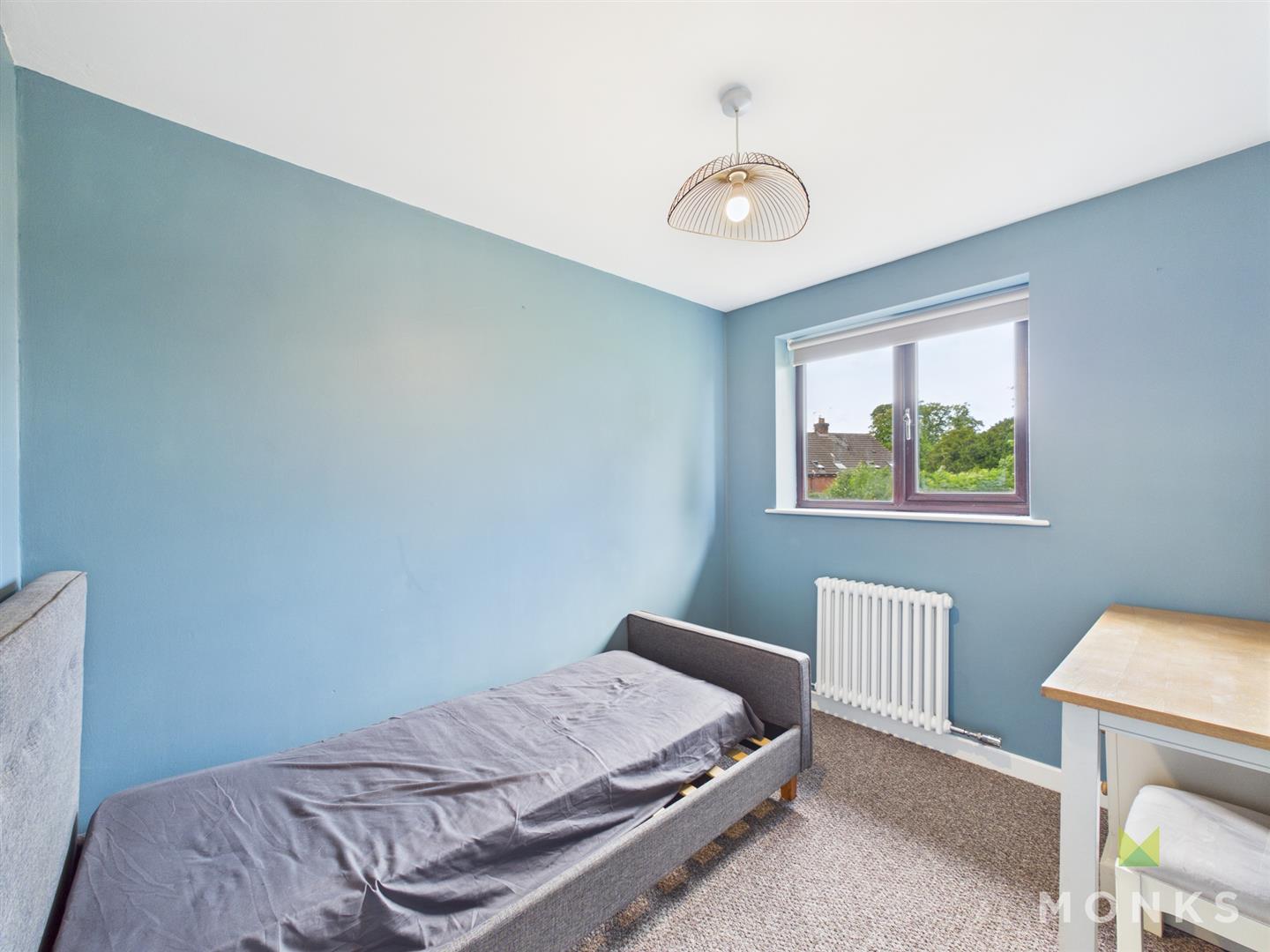 5 Martins Field, Oswestry, SY10 9EP For Sale